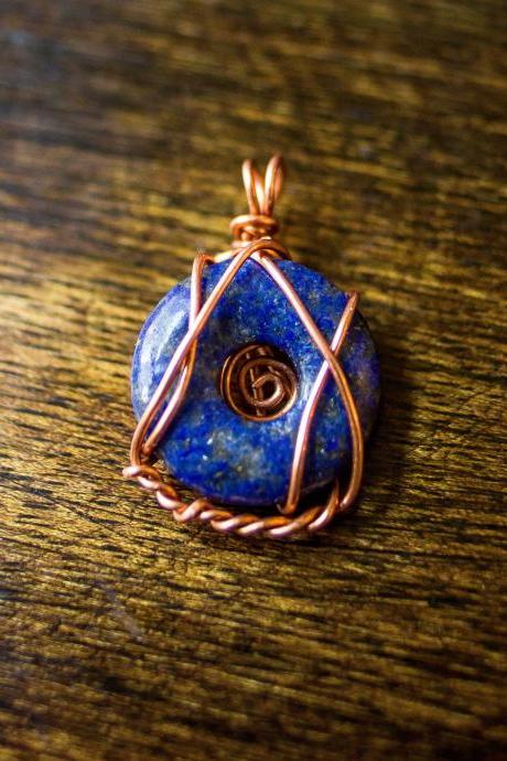 Lapis lazuli pendant